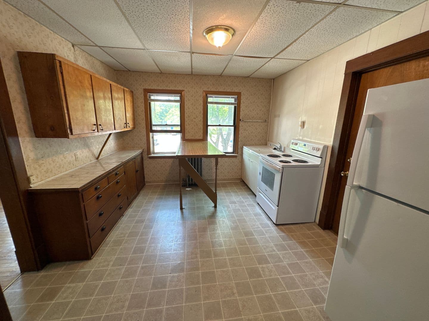 Madison Apartment: 1132-34 Mound St