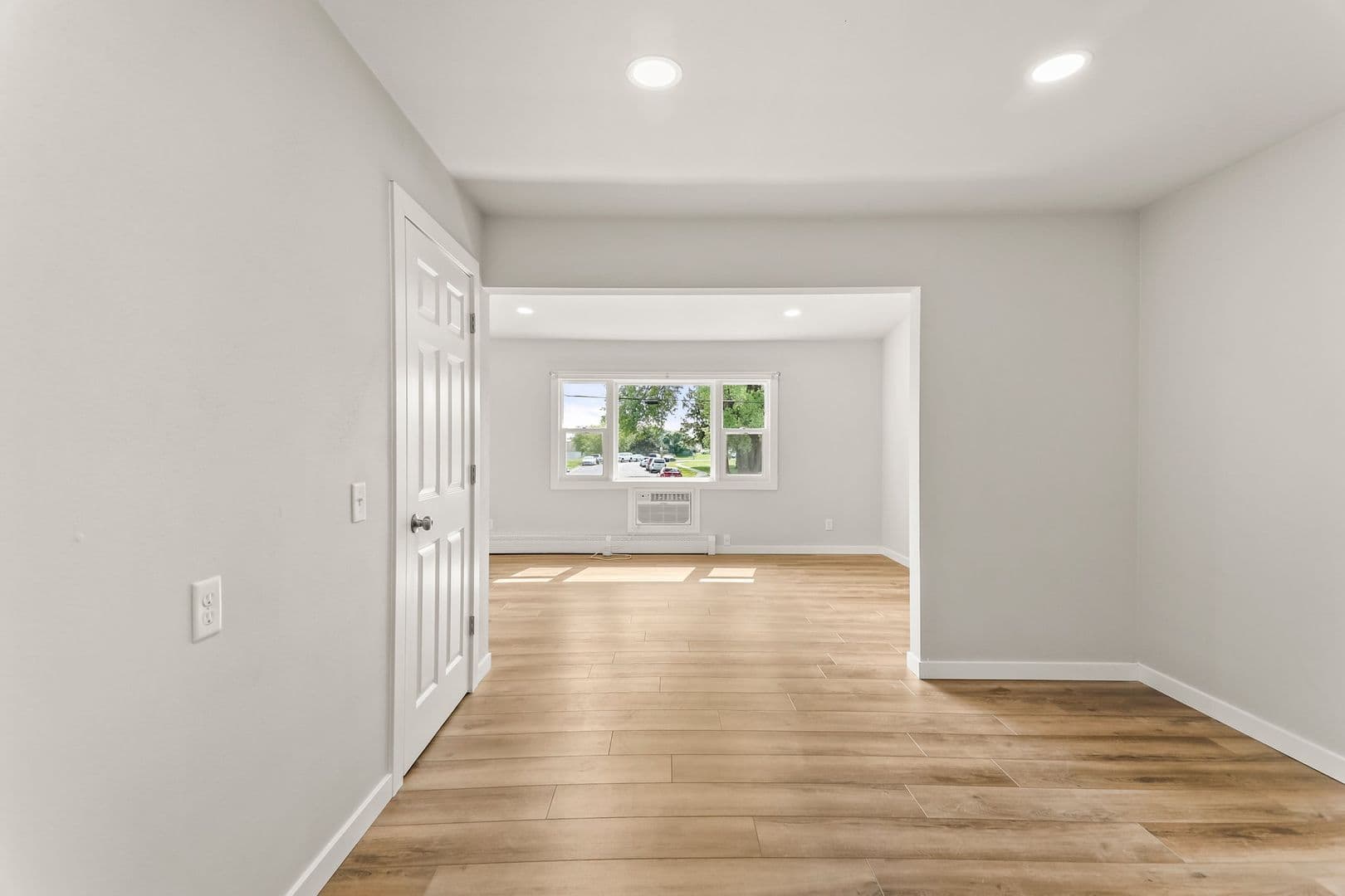 Sun Prairie Apartment: 124 - 132 - 208 - 224 S Bird St.