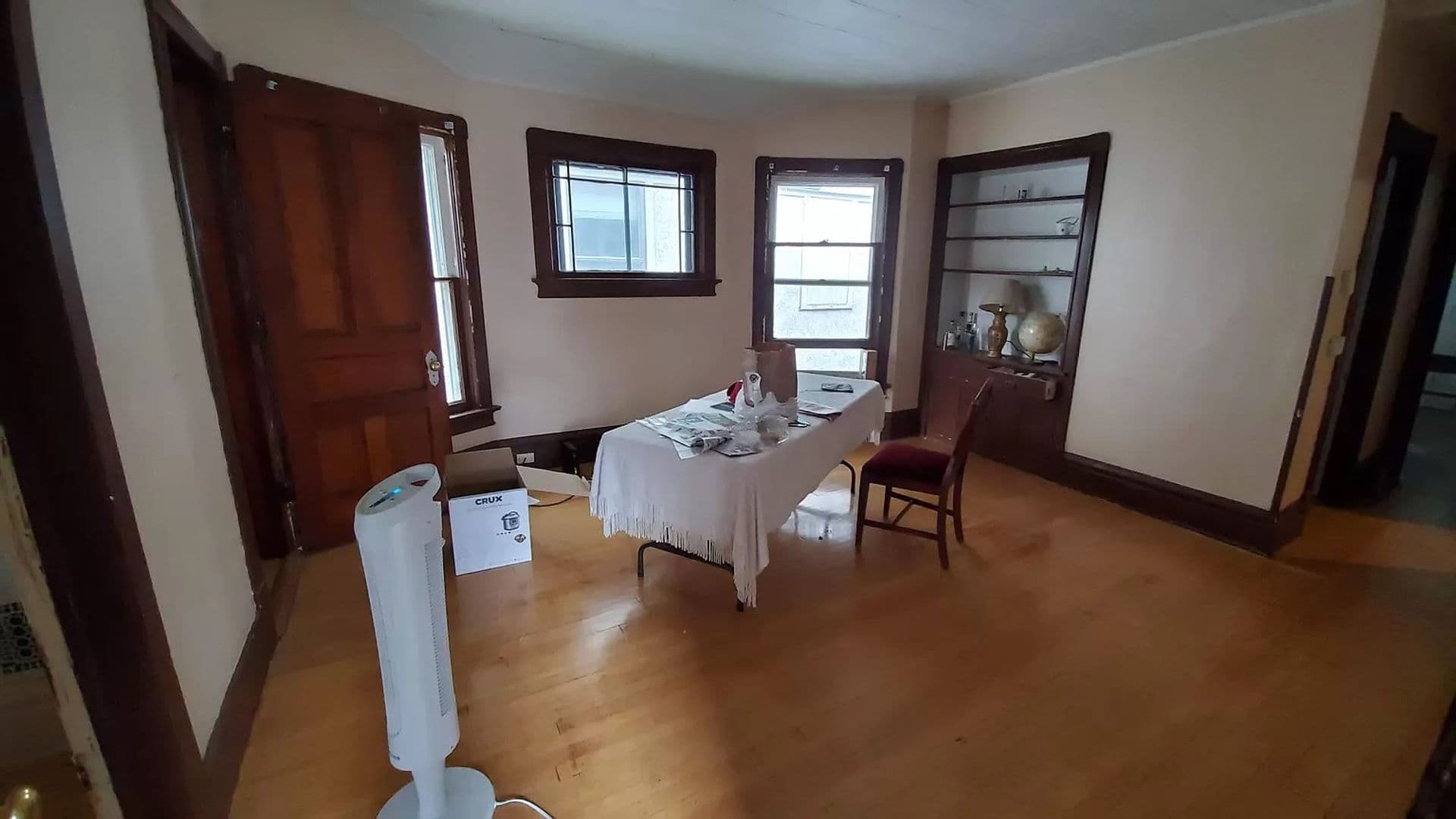 Madison Apartment: 635 E Johnson St