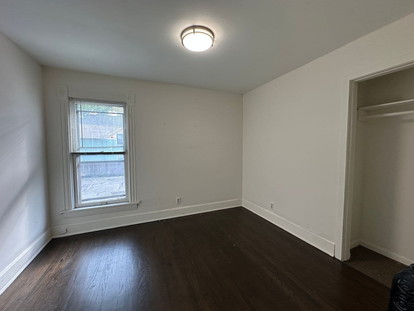 Madison Apartment: 522 E. Main Street
