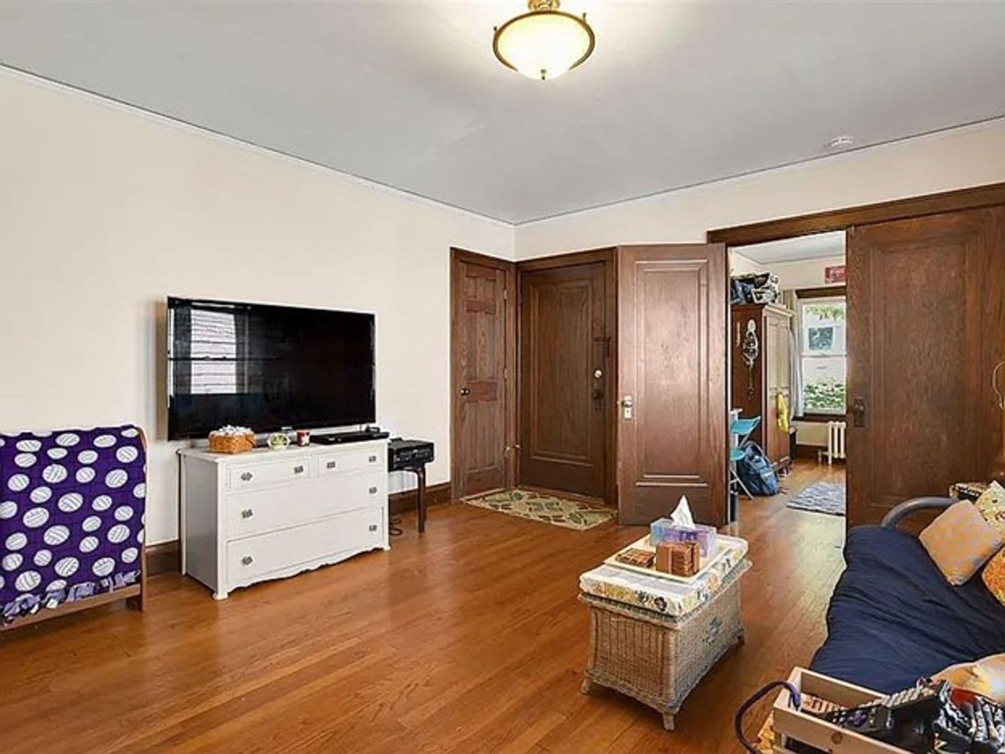 Madison Apartment: 413 Chamberlain Ave.