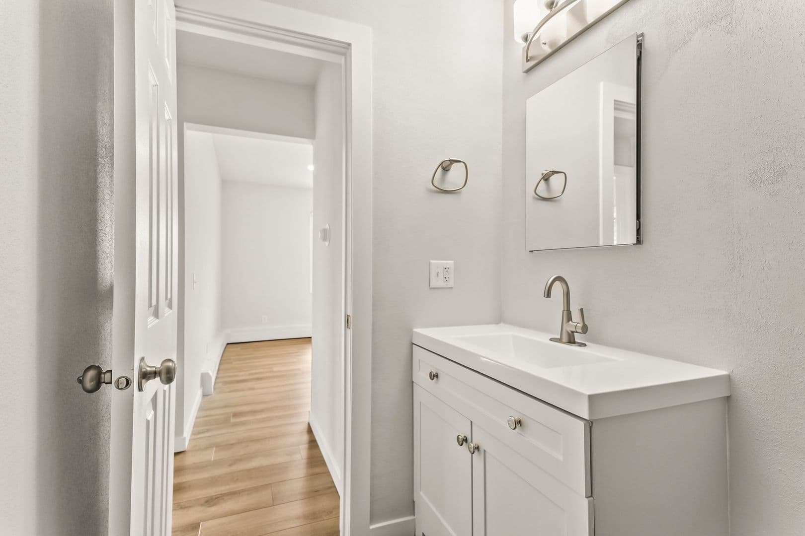 Sun Prairie Apartment: 124 - 132 - 208 - 224 S Bird St.