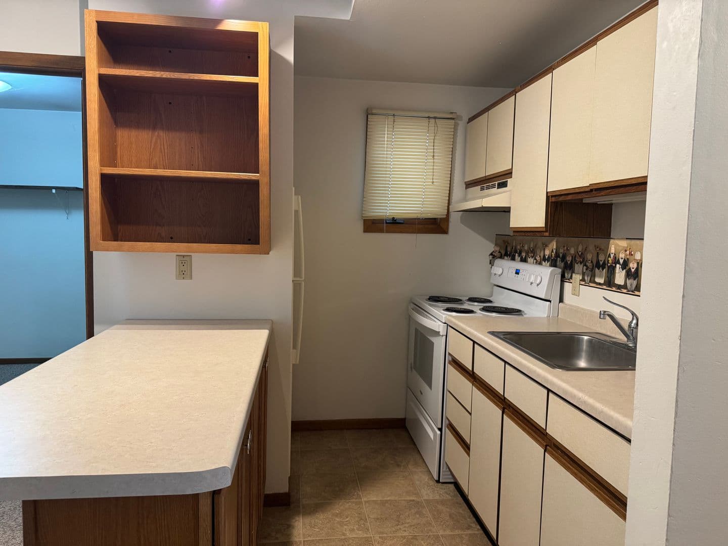 Madison Apartment: 432-436 West Wilson Street