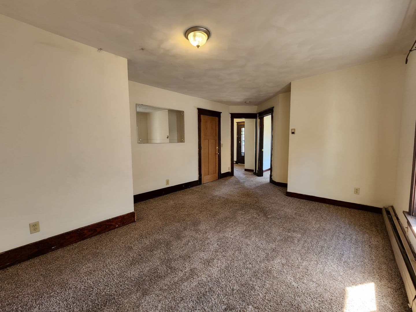 Madison Apartment: 10 S. Orchard St