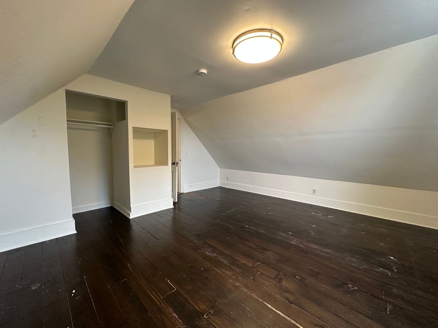Madison Apartment: 522 E. Main Street