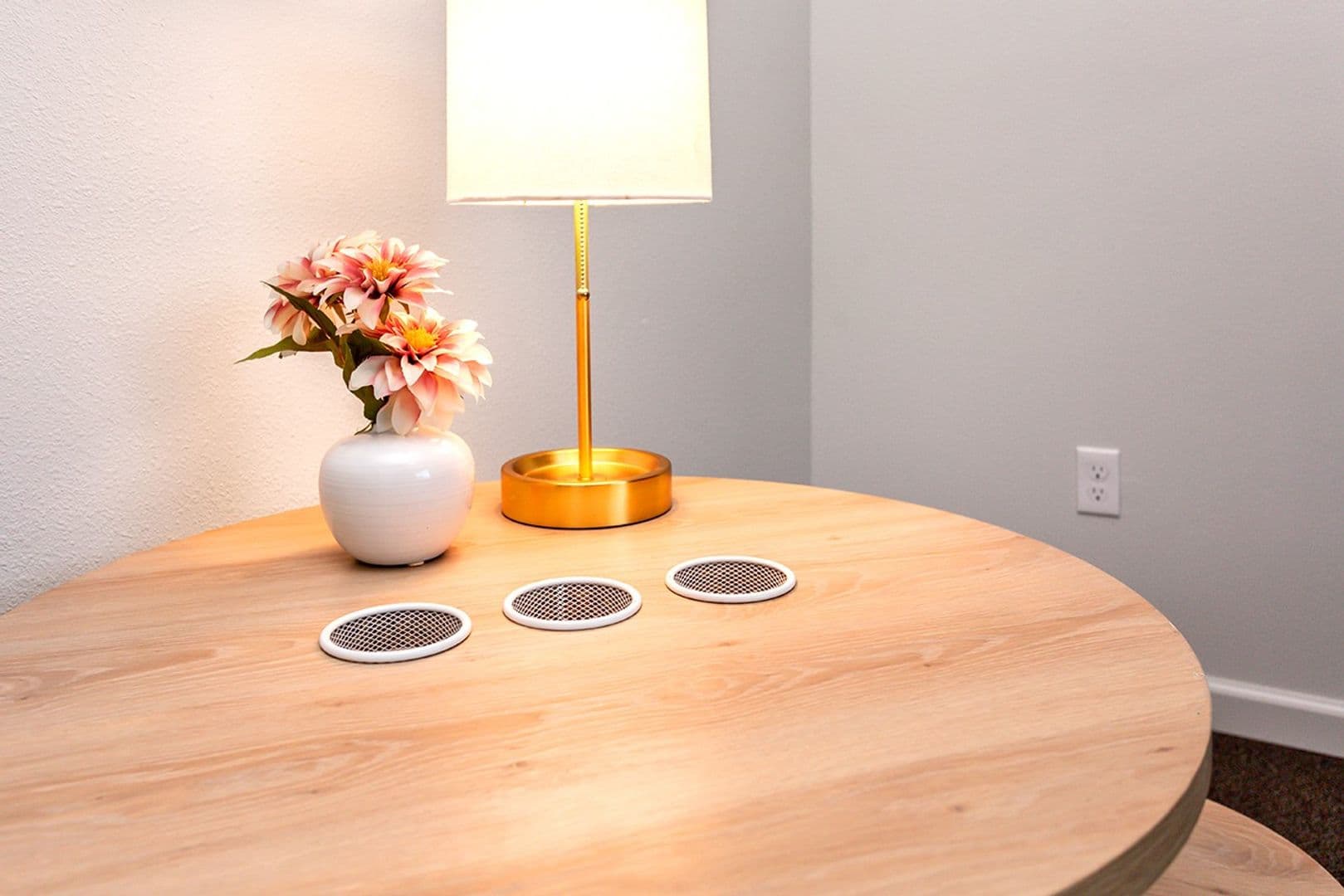 Adel Townhome: 29456 Old Portland Rd;