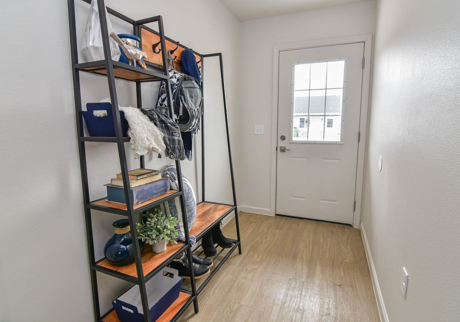 Boone Townhome: 680 S Marion St.