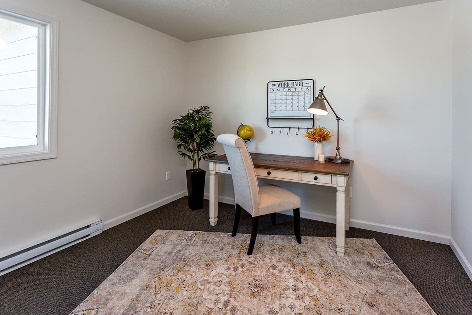 Adel Townhome: 29456 Old Portland Rd;