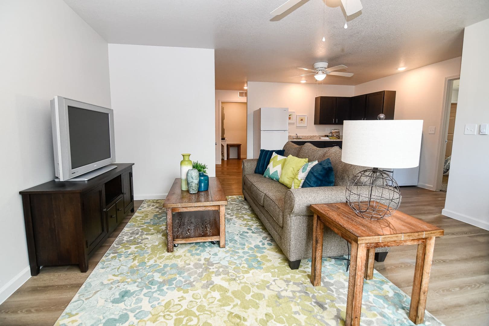 Storm Lake Townhome: 303 W 10th St