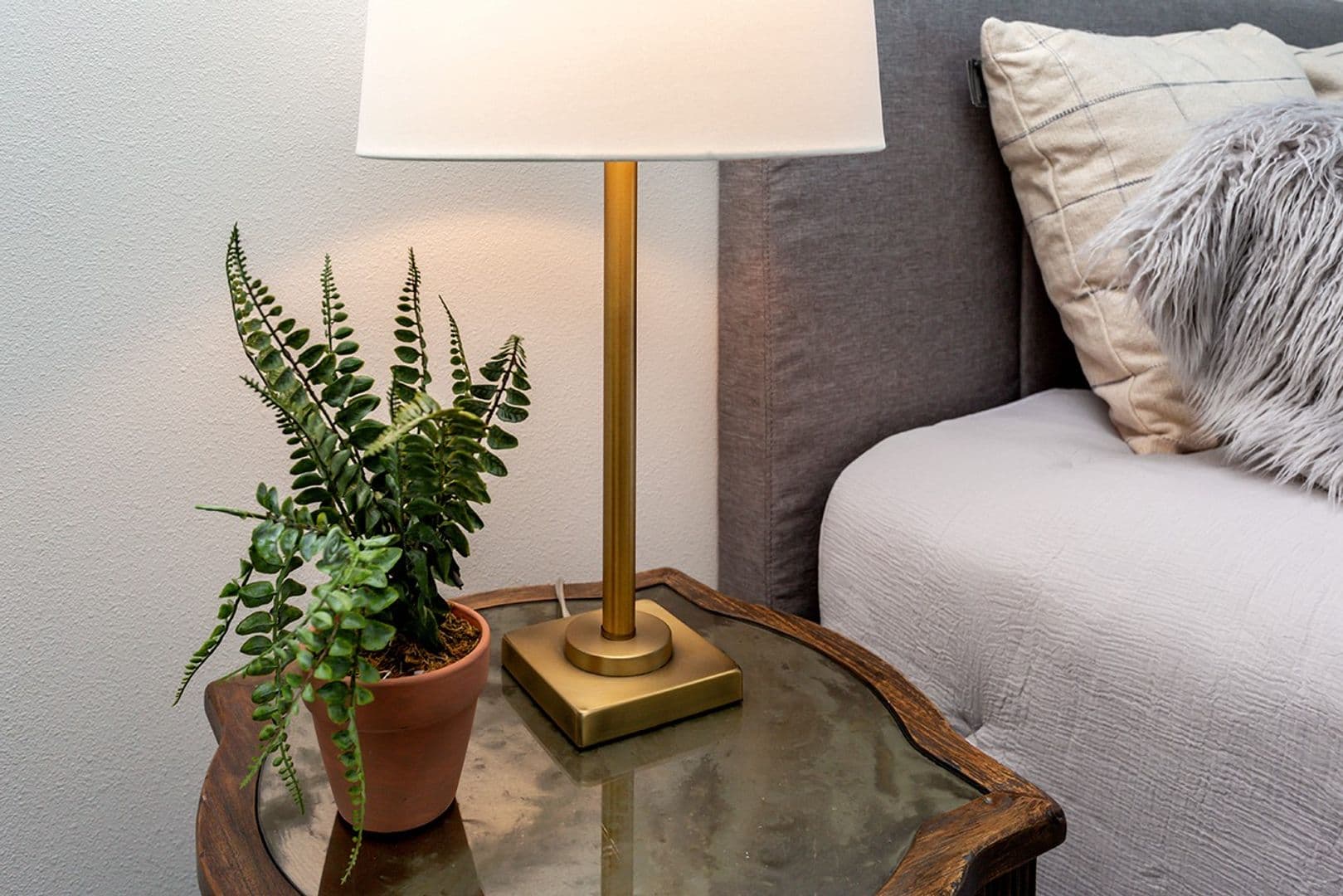 Adel Townhome: 29456 Old Portland Rd;