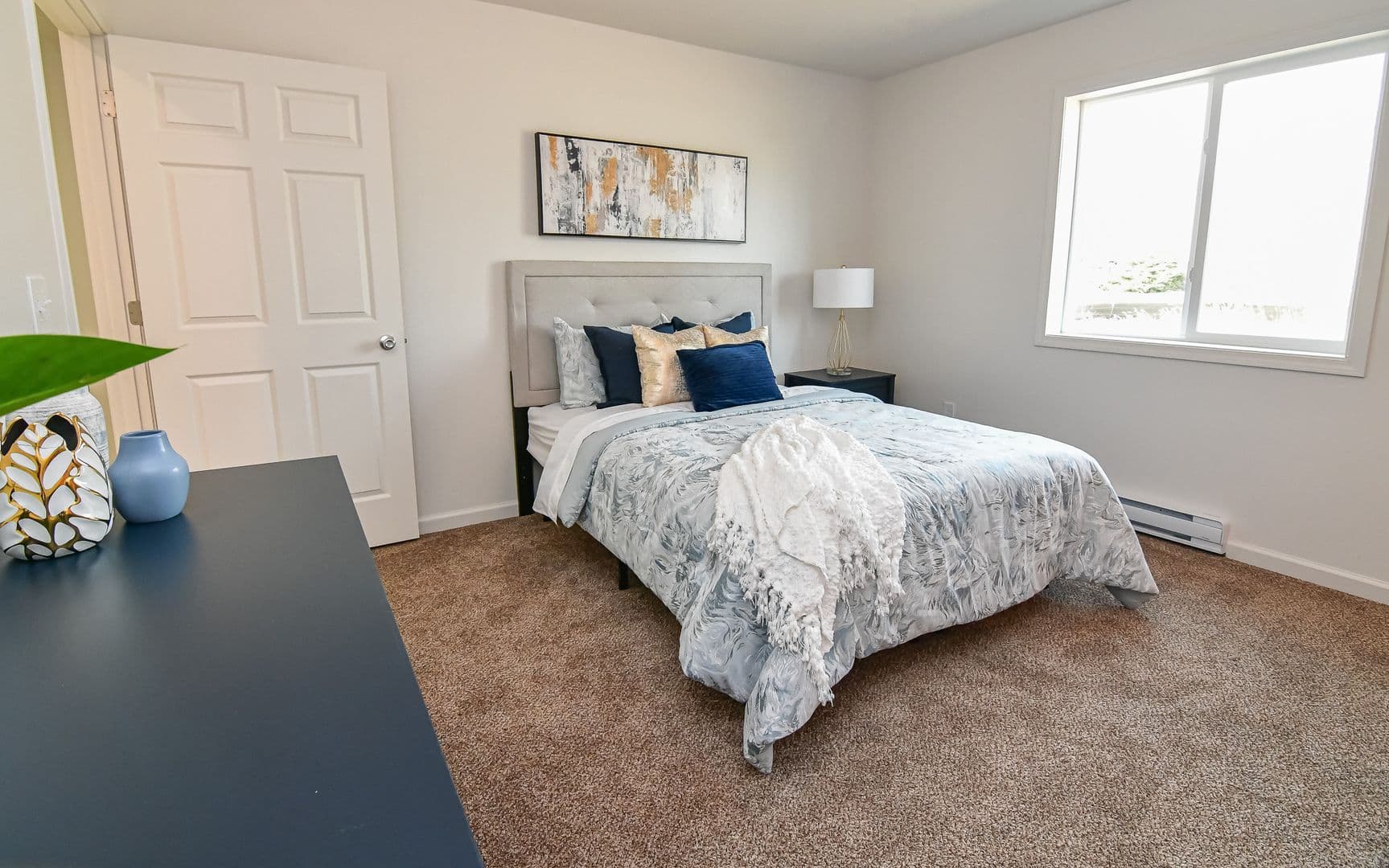Cherokee Townhome: 900 Rock Island Ave