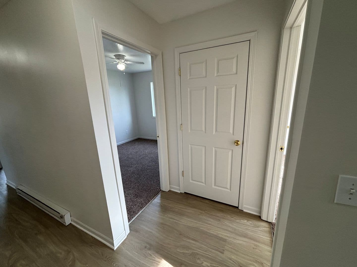 Prairie City Apartment: 107 W Steenhoek St