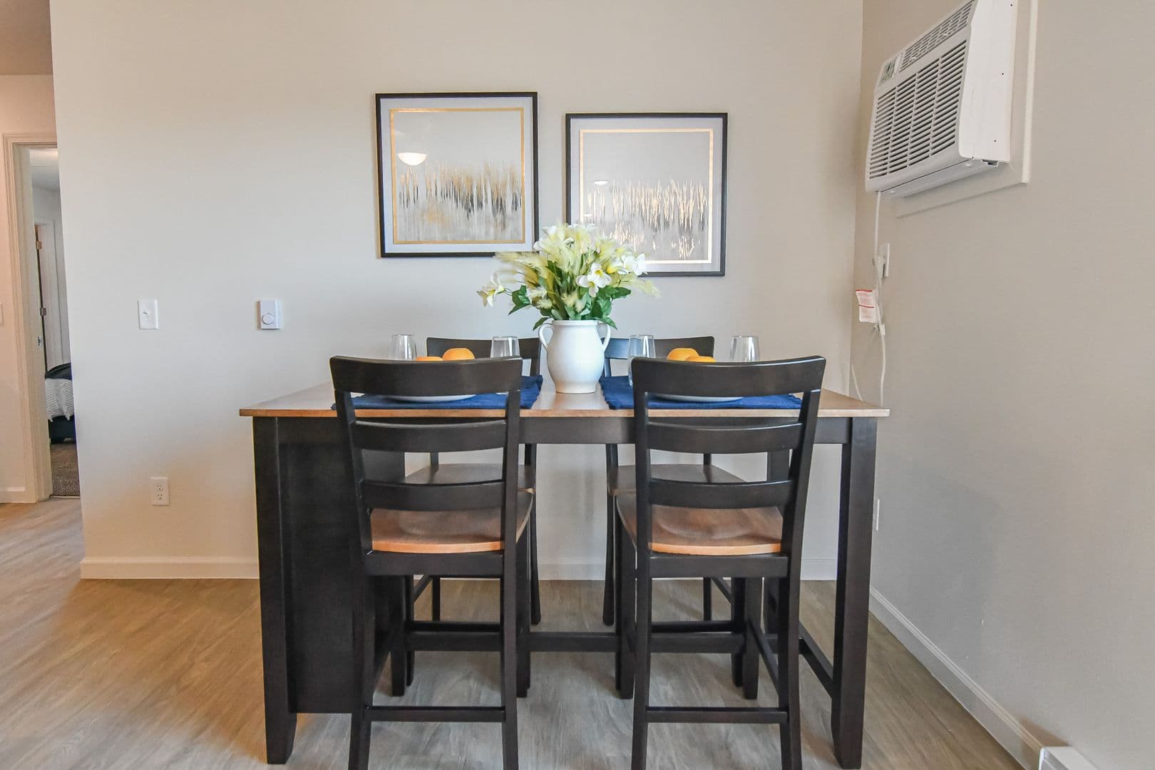 Knoxville Townhome: 471 W Bell Ave