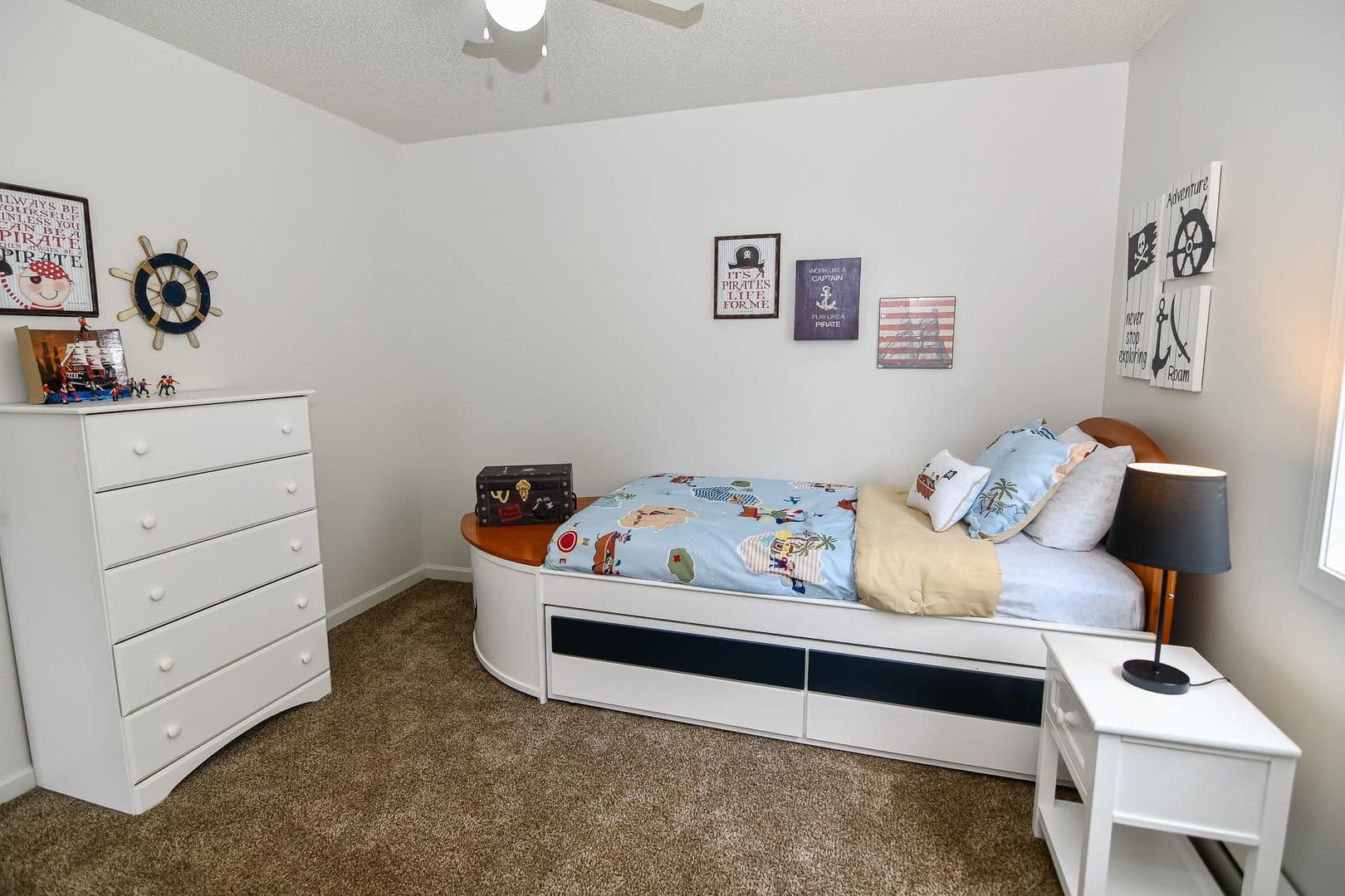 Grinnell Apartment: 501 Washington Ave