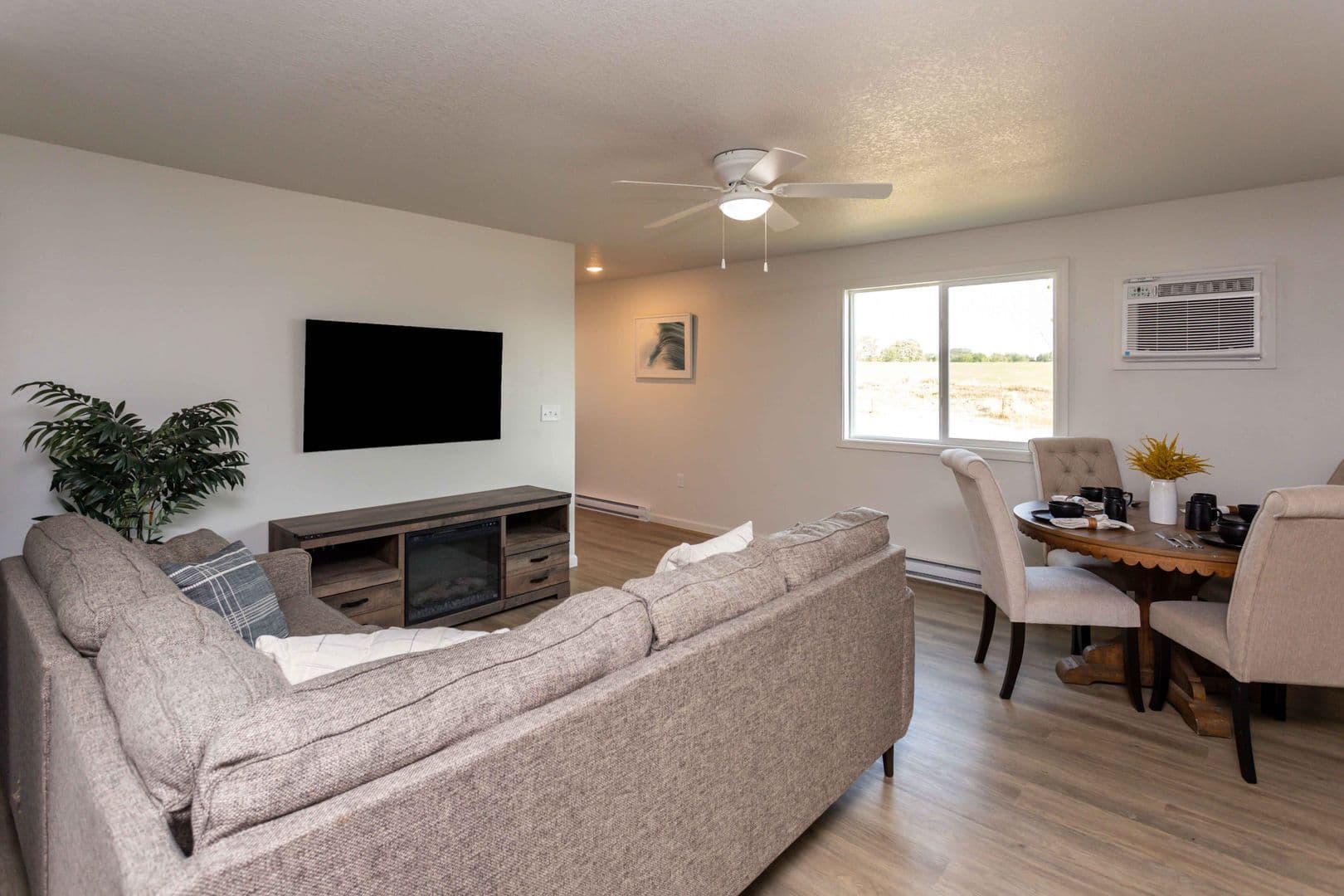 Knoxville Apartment: 509 W Bell Ave