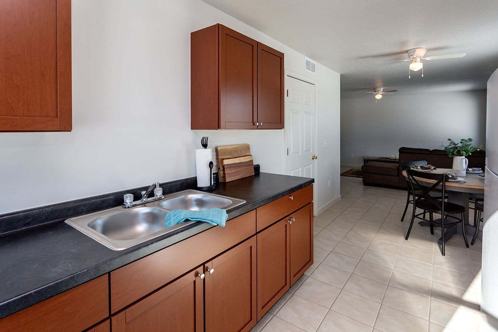 Pleasant Hill Apartment: 5756 Basswood Lane