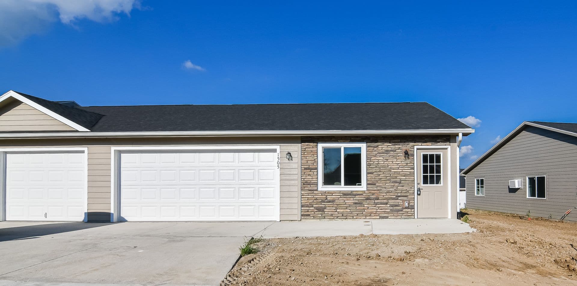 Knoxville Townhome: 471 W Bell Ave
