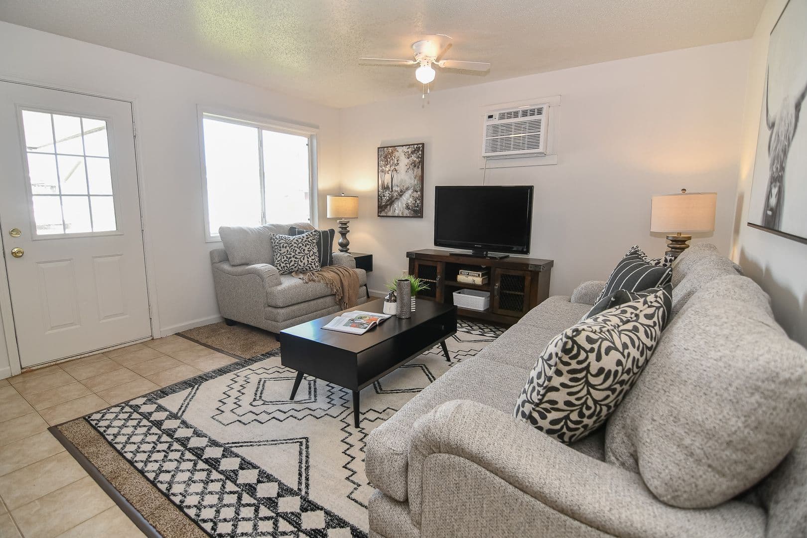 Madrid Townhome: 636 Maverick Lane