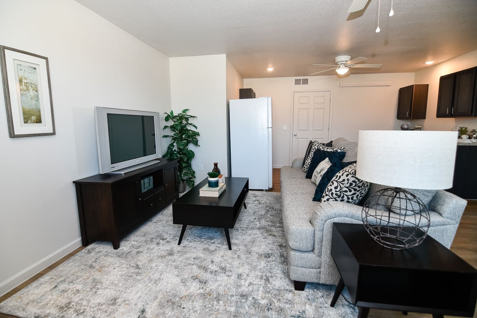 Osceola Apartment: 332 Wildflower Dr