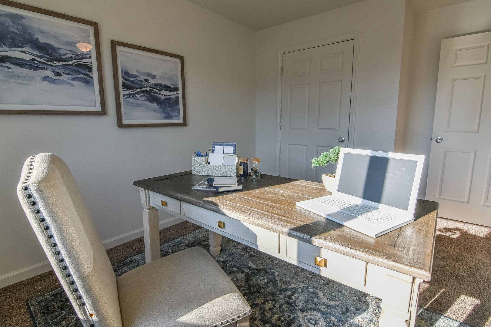 Knoxville Townhome: 471 W Bell Ave