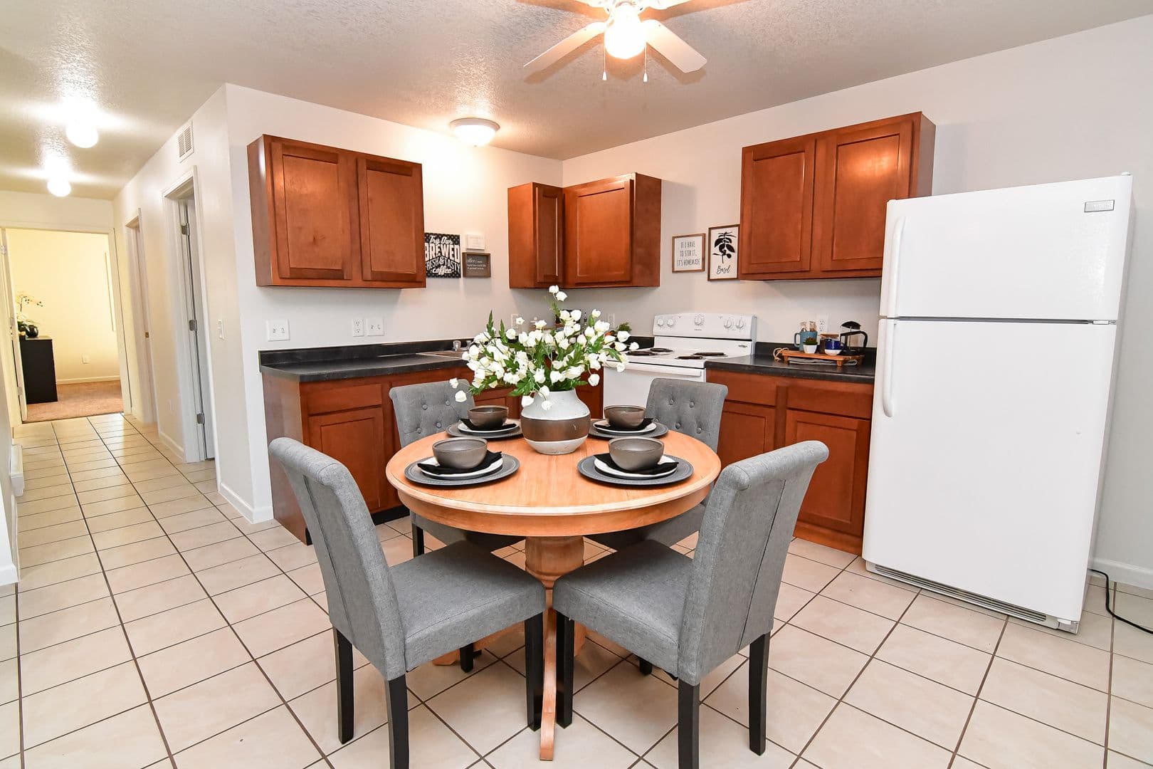 Winterset Apartment: 1407 West Mills Street