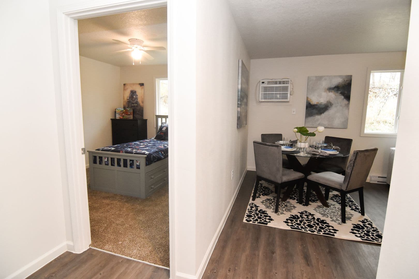 Winterset Apartment: 1407 West Mills Street