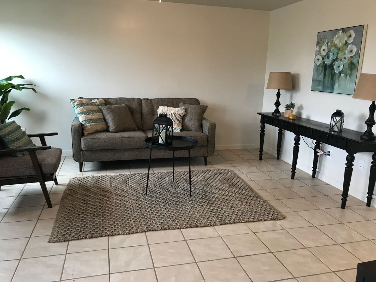Osceola Apartment: 502 Wildflower Drive