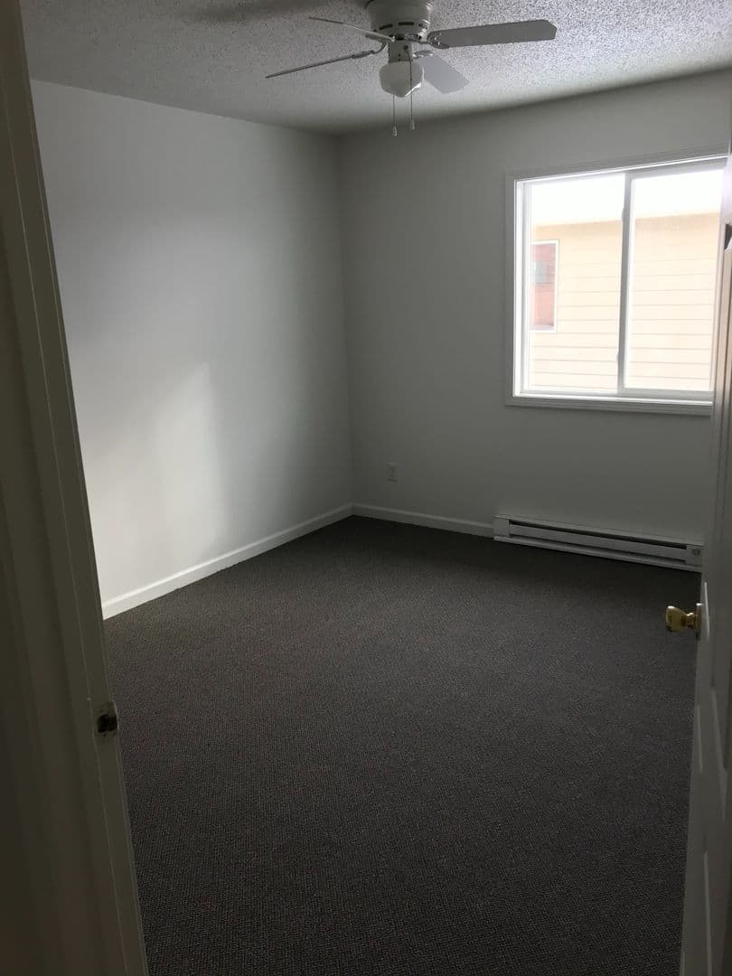 Altoona Apartment: 1523 Bailie Ln SW