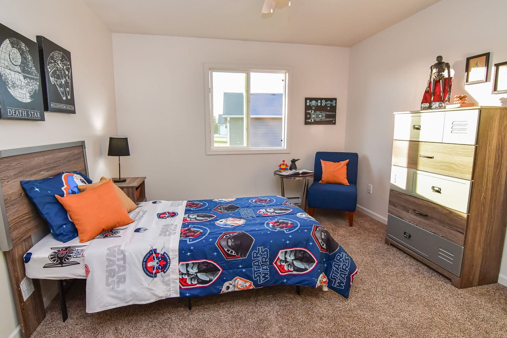 Winterset Apartment: 1407 West Mills Street