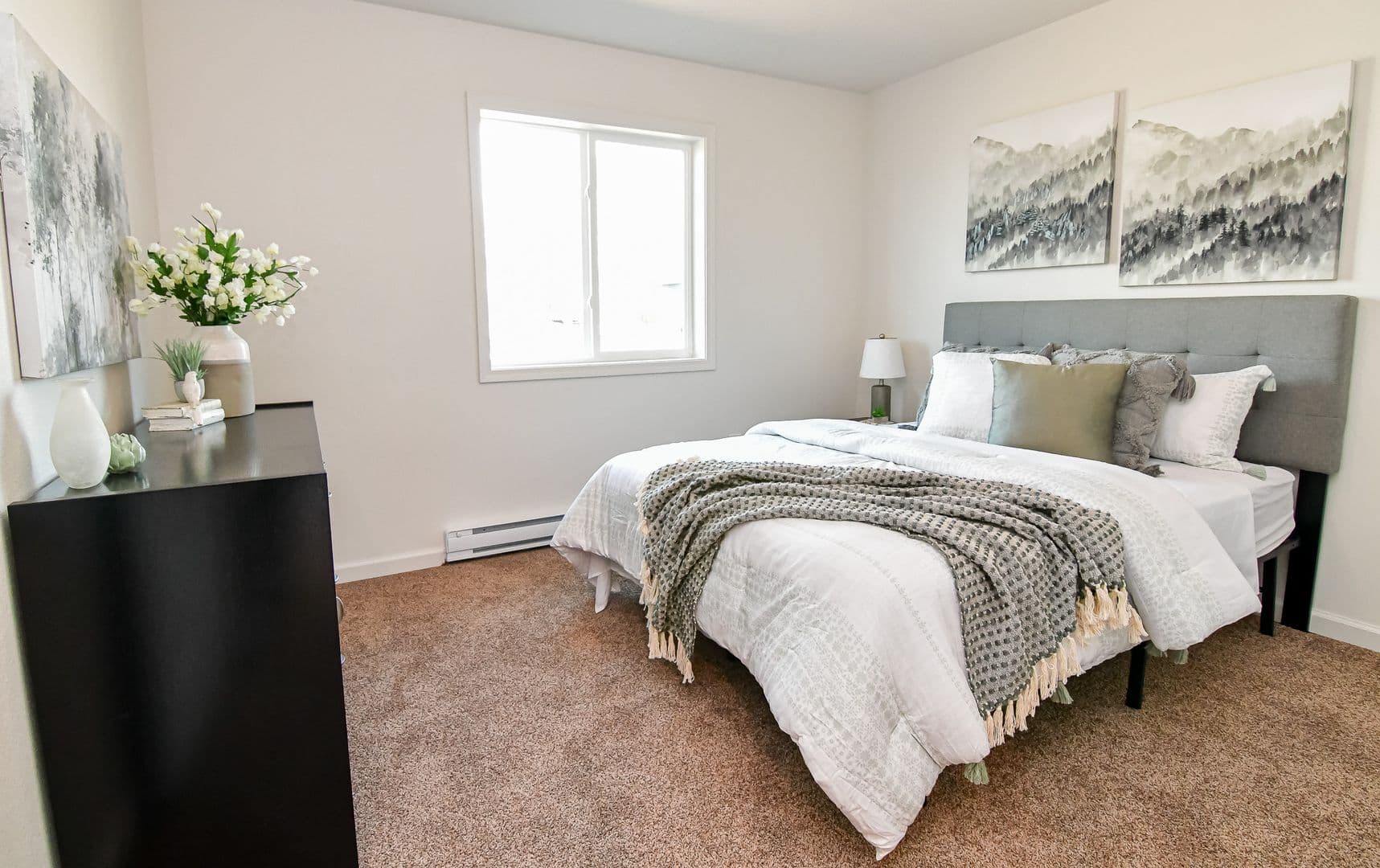 Cherokee Townhome: 900 Rock Island Ave