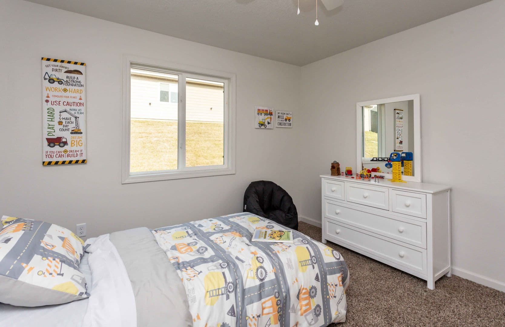 Pleasant Hill Apartment: 5790 Vision Drive