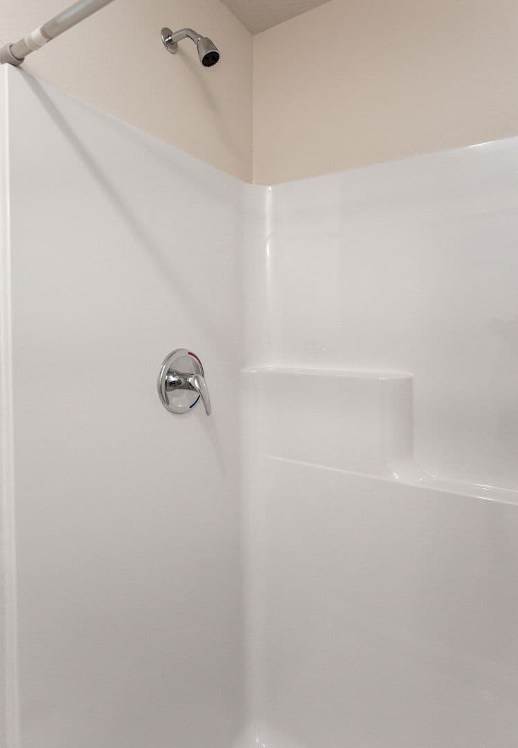 Pleasant Hill Apartment: 5756 Basswood Lane