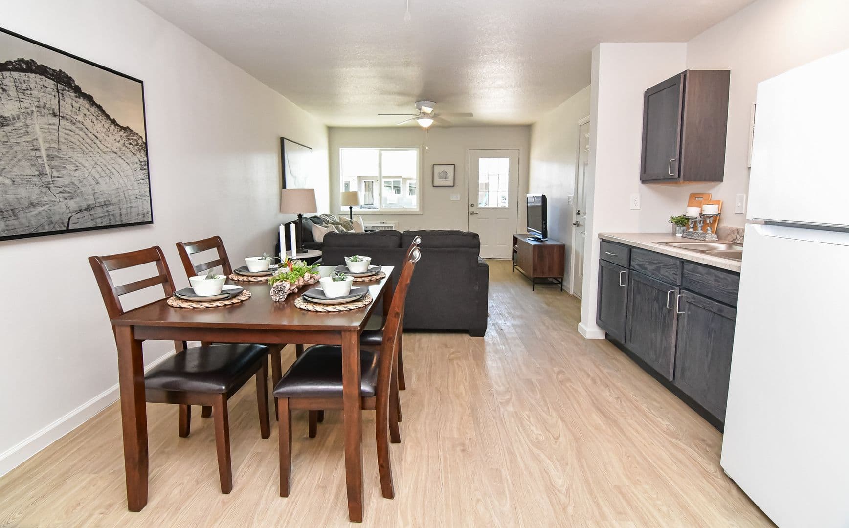 Cherokee Townhome: 900 Rock Island Ave