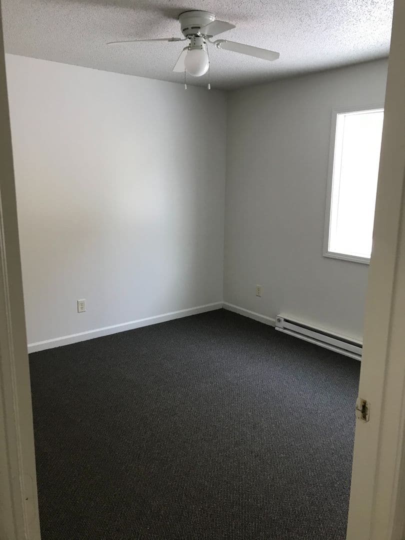 Altoona Apartment: 1523 Bailie Ln SW