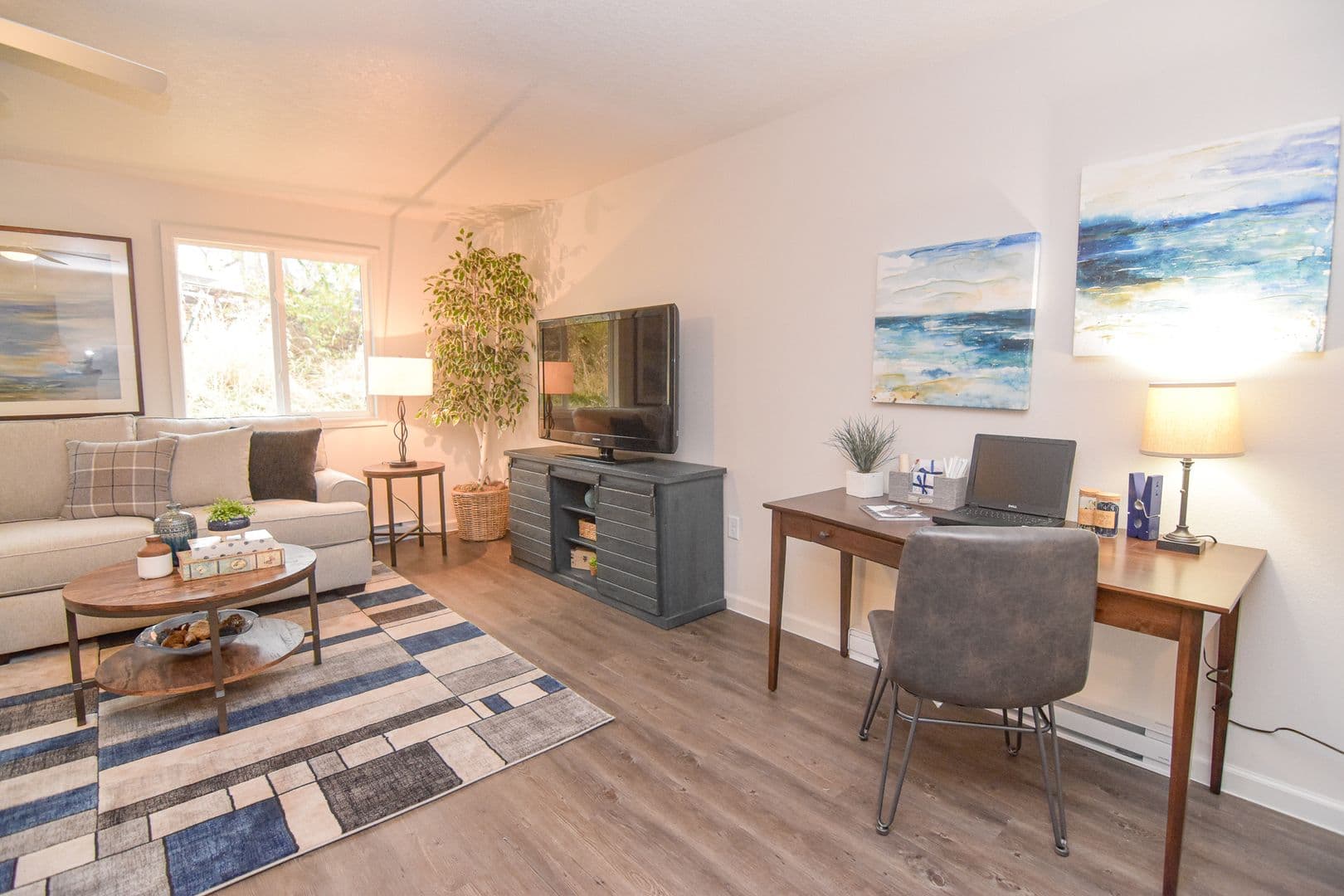 Winterset Apartment: 1407 West Mills Street