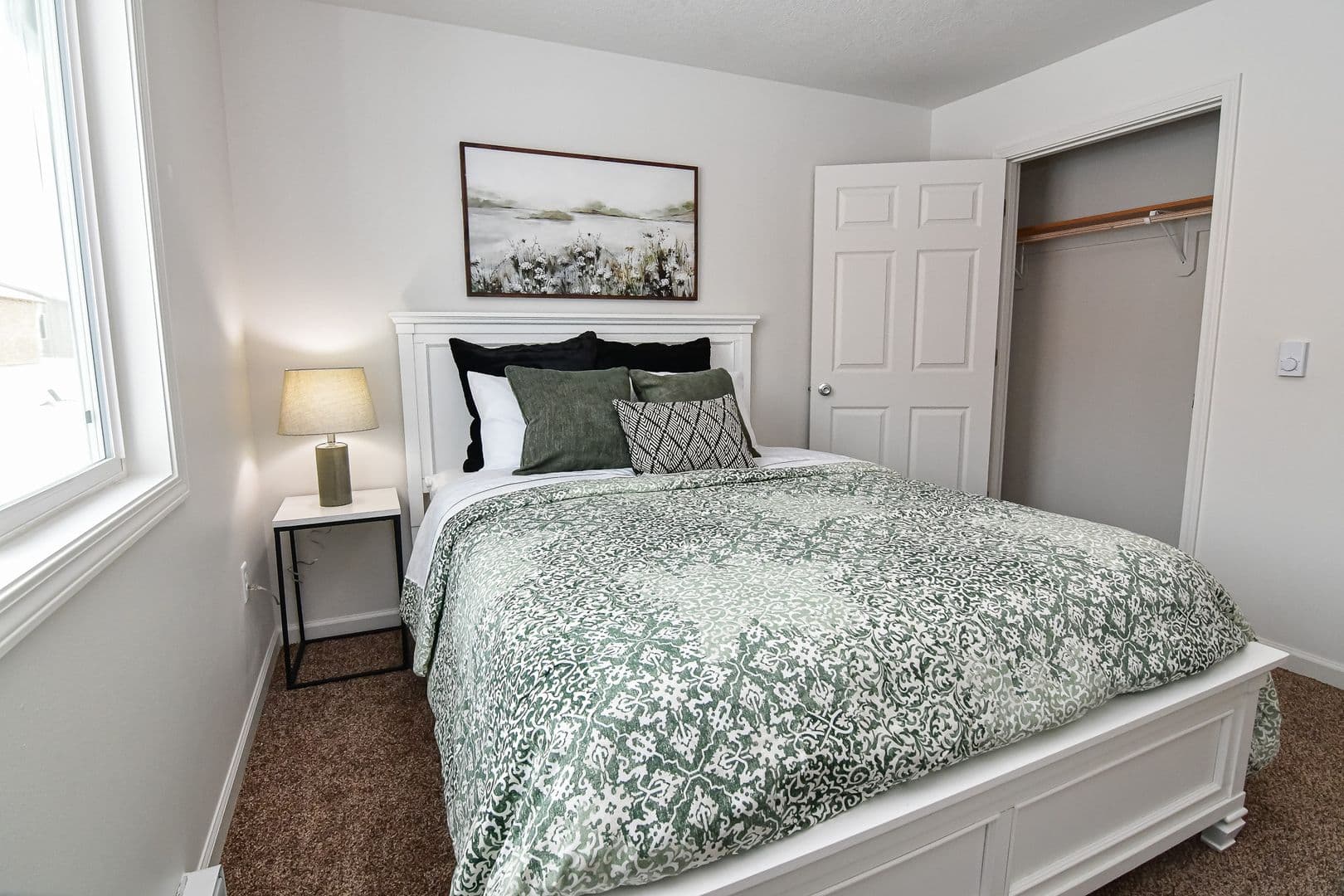 Boone Townhome: 680 S Marion St.