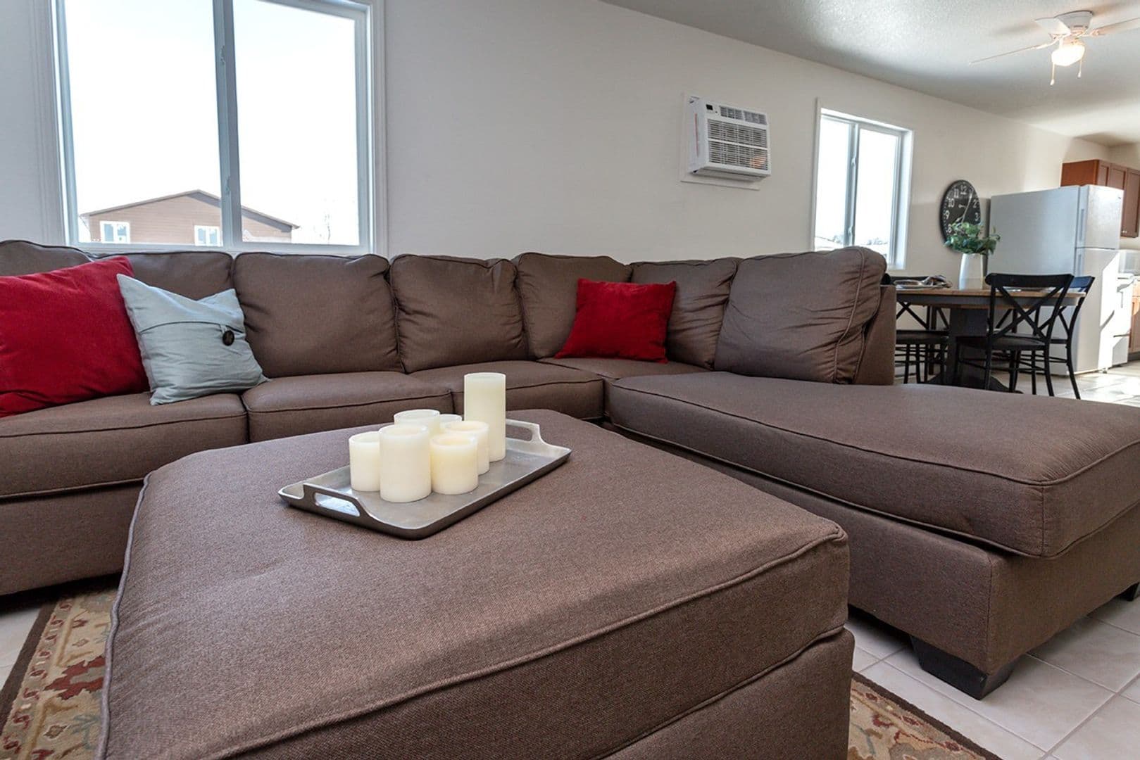 Pleasant Hill Apartment: 5756 Basswood Lane