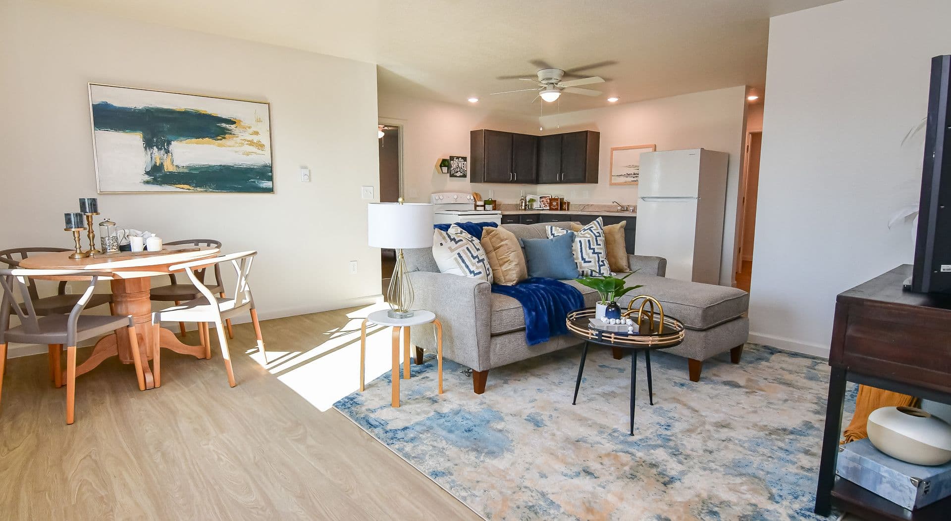 Cherokee Townhome: 900 Rock Island Ave