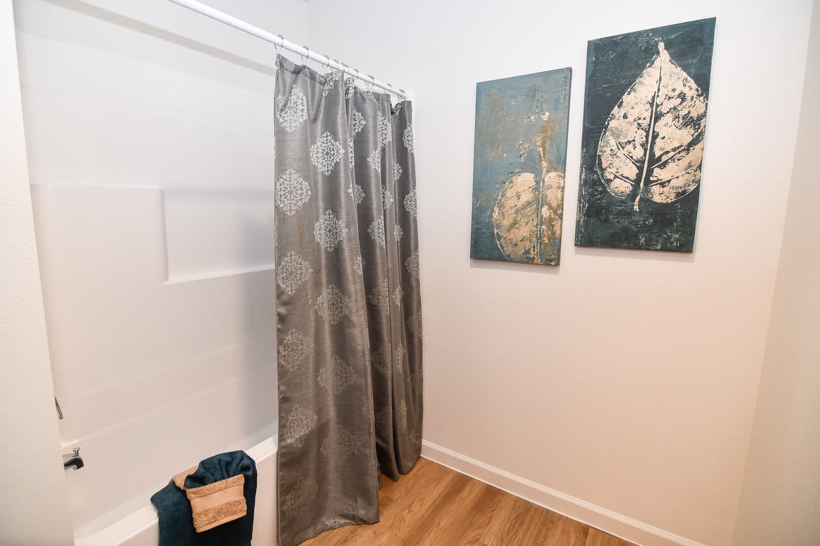 Pleasant Hill Apartment: 5790 Vision Drive