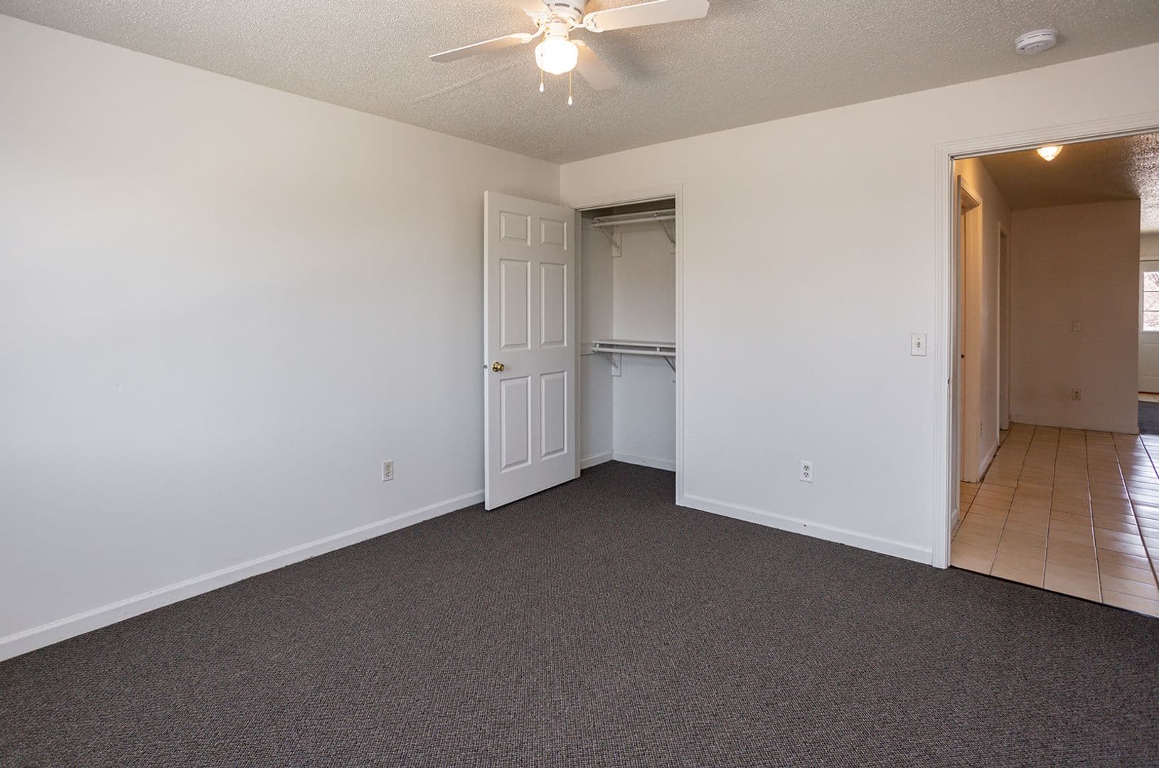 Newton Apartment: 1666 S. 15th Ave W