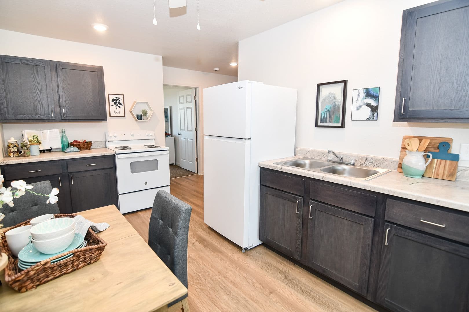 Osceola Apartment: 332 Wildflower Dr