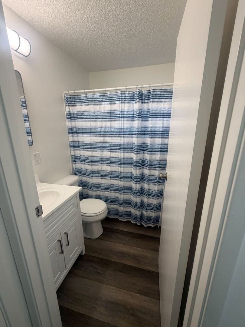 SAN LEANDRO Apartment: 15325 TROPIC COURT