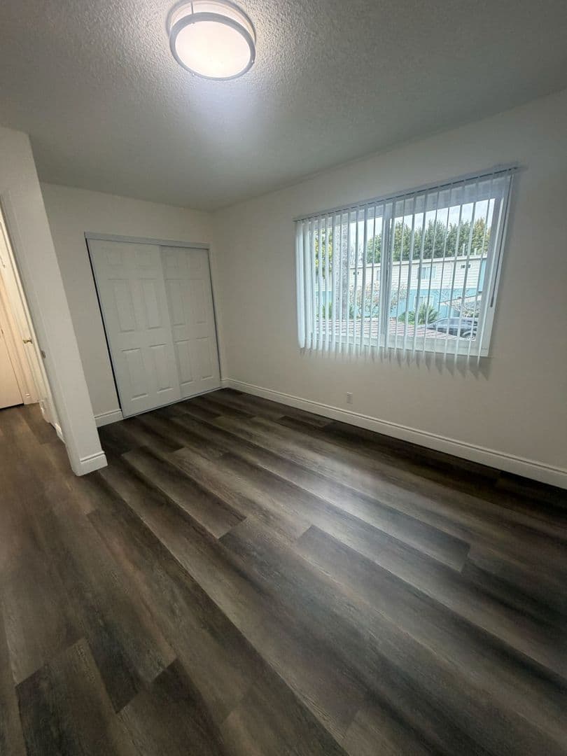 SAN LEANDRO Apartment: 15325 TROPIC COURT