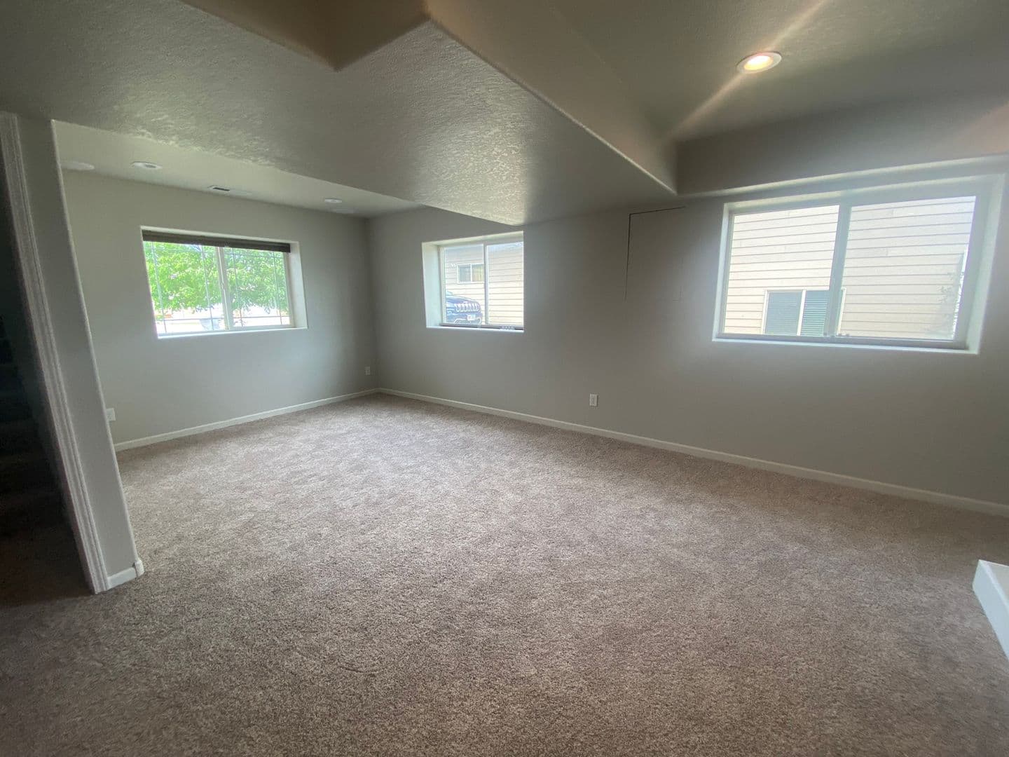Summerset House: 6587 Cambridge Pl