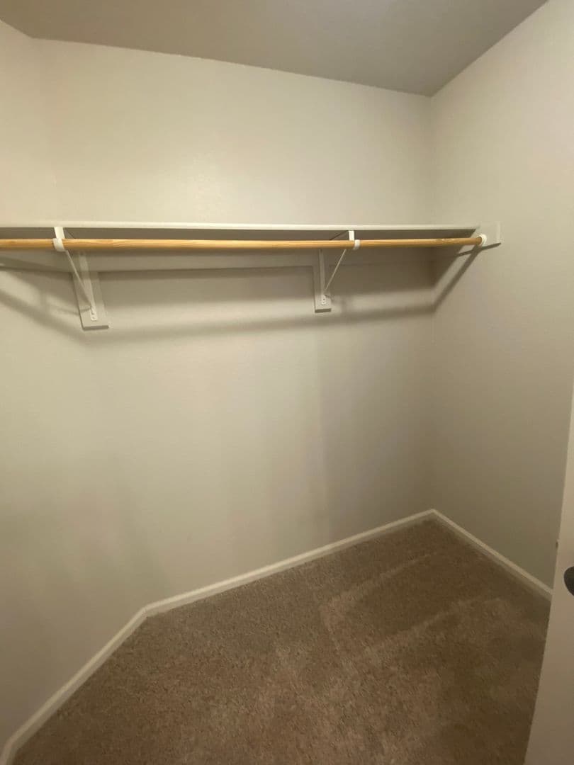 Summerset House: 6587 Cambridge Pl