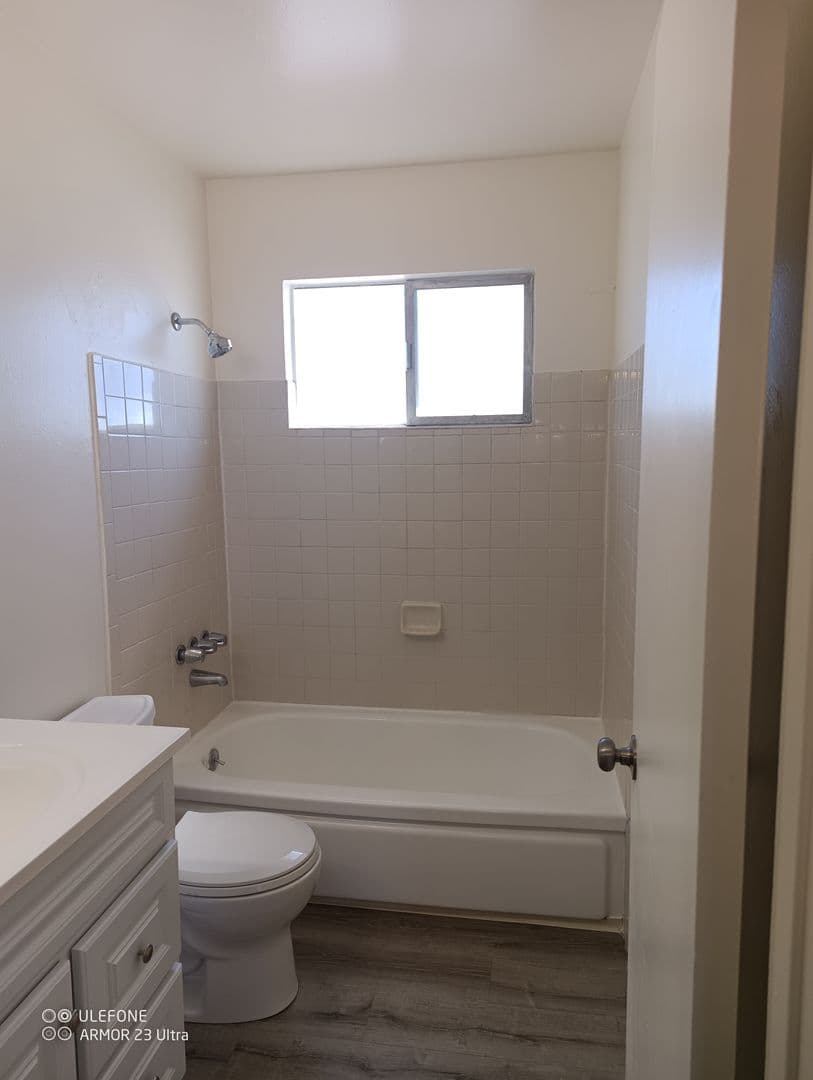 Castro Valley Apartment: 20511 Anita Avenue