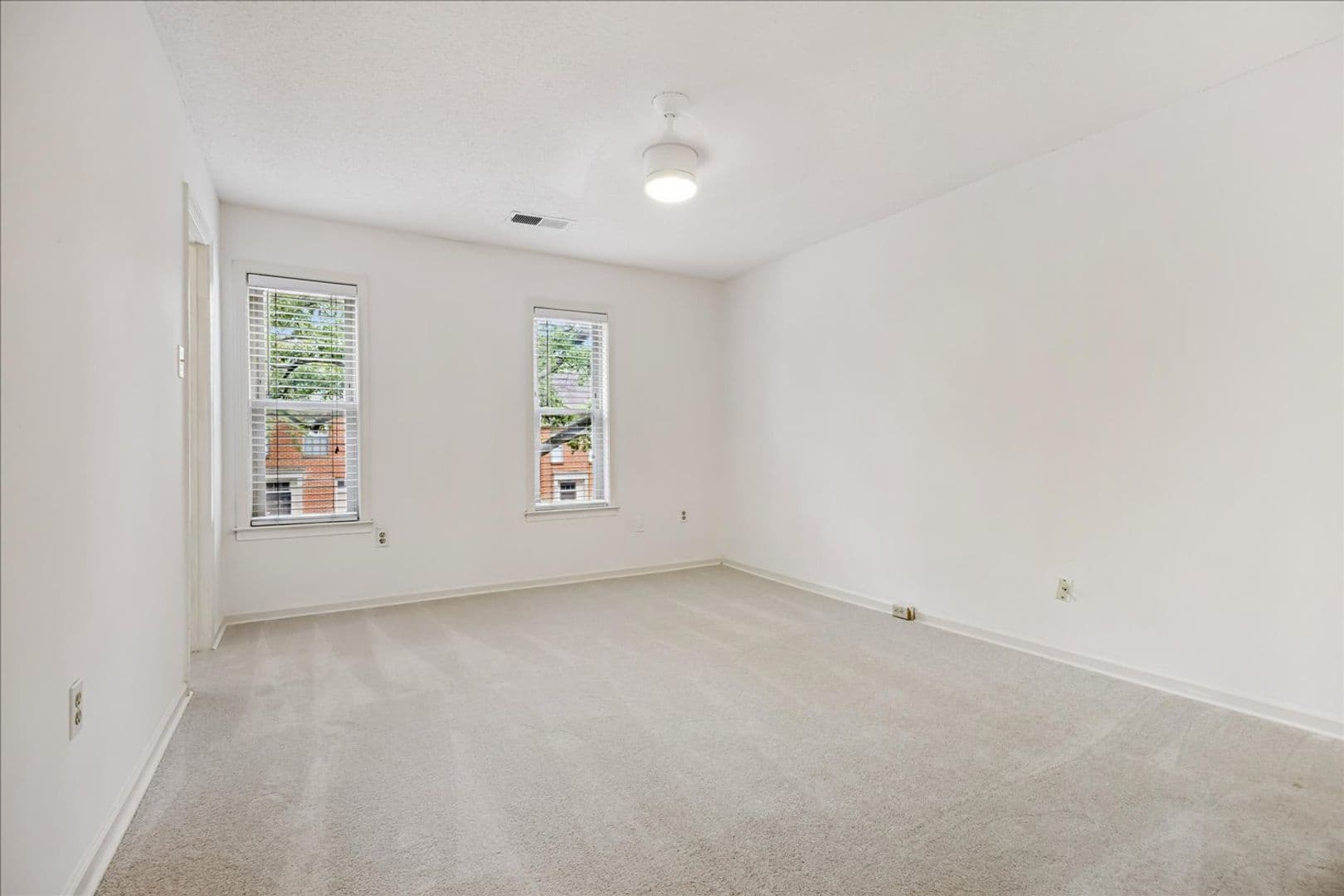 Memphis Townhome: 1694 Belvedere Court #1694