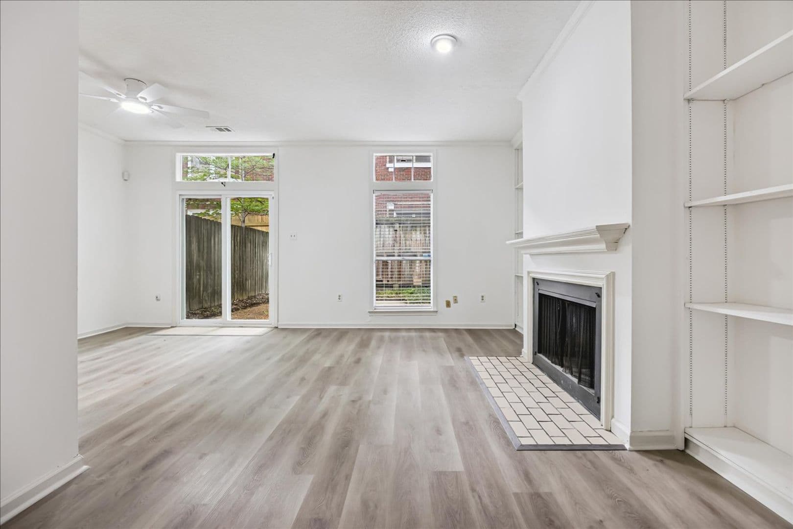 Memphis Townhome: 1694 Belvedere Court #1694