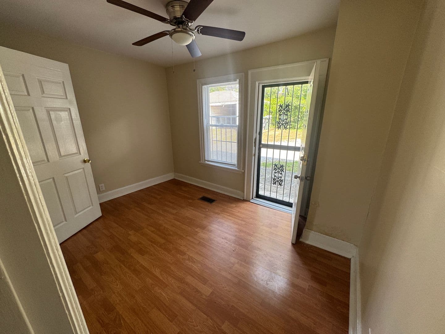 Memphis Apartment: 820 Maury Street