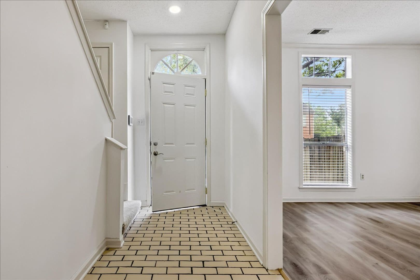 Memphis Townhome: 1694 Belvedere Court #1694